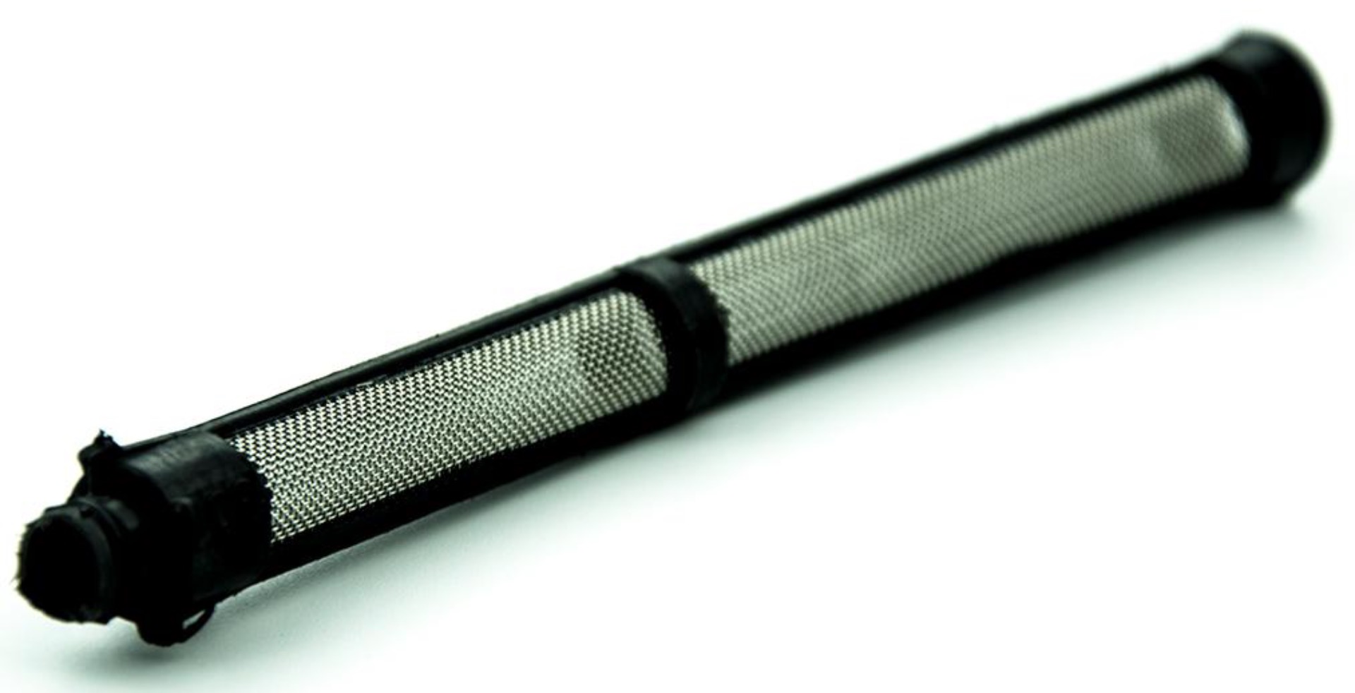 чёрный – 60 Mesh (размер ячеек 0,31 мм). Фильтр предназначен для установки в ручку окрасочного пистолета безвоздушного распыления и служит для тонкой фильтрации краски. Краска перед поступлением в фильтр тонкой очистки уже проходит через фильтр грубой очи