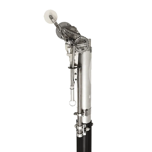 Для нанесения шпатлёвки на ленту и крепления её на стыки и углы