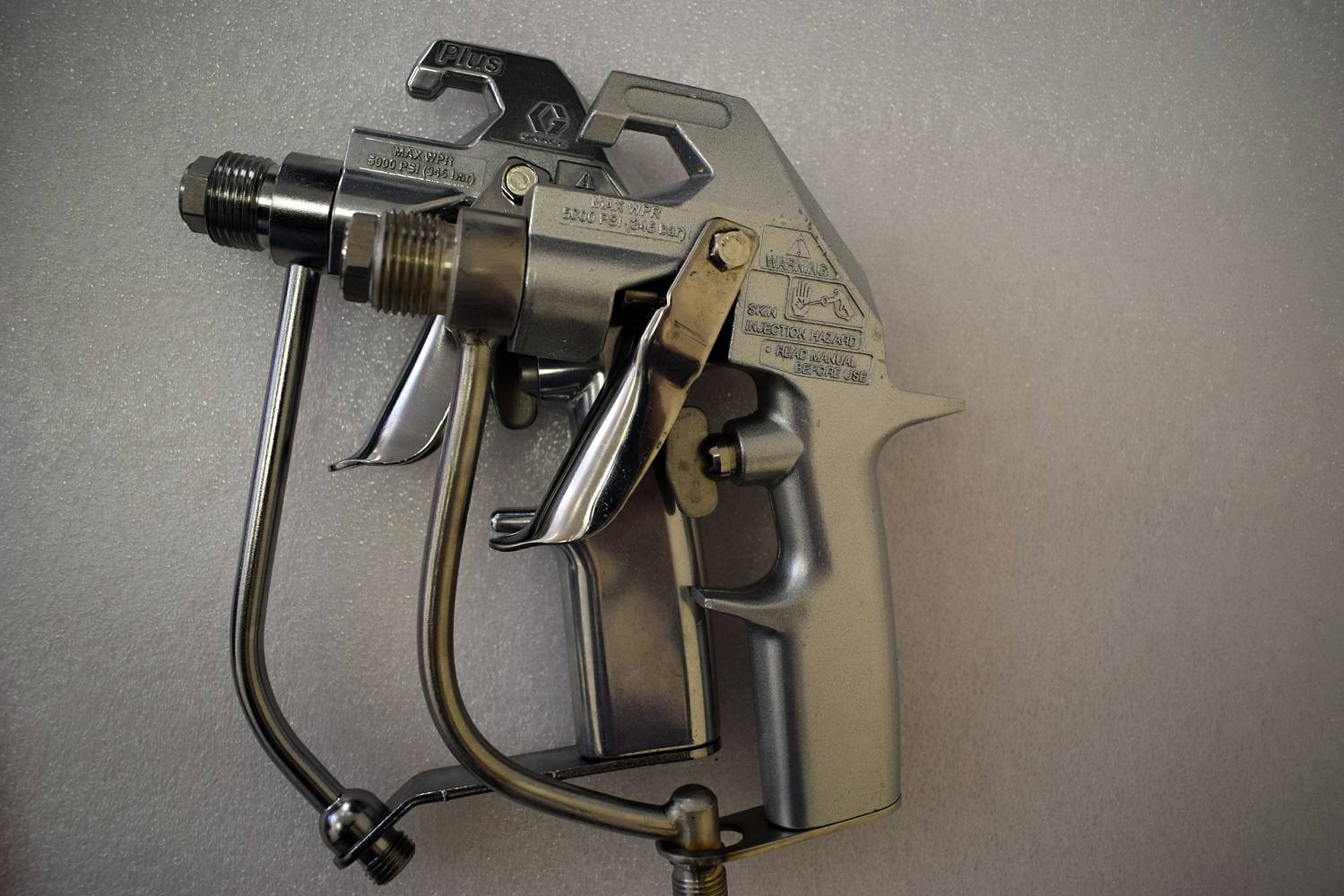 Безвоздушный пистолет (краскопульт) для окраски GRACO Silver PLUS gun
